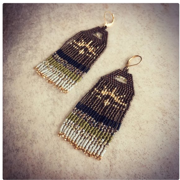 Dream Aya Design -- Rising Sun Glyph Weavings (Earrings) - Picture 1 of 4